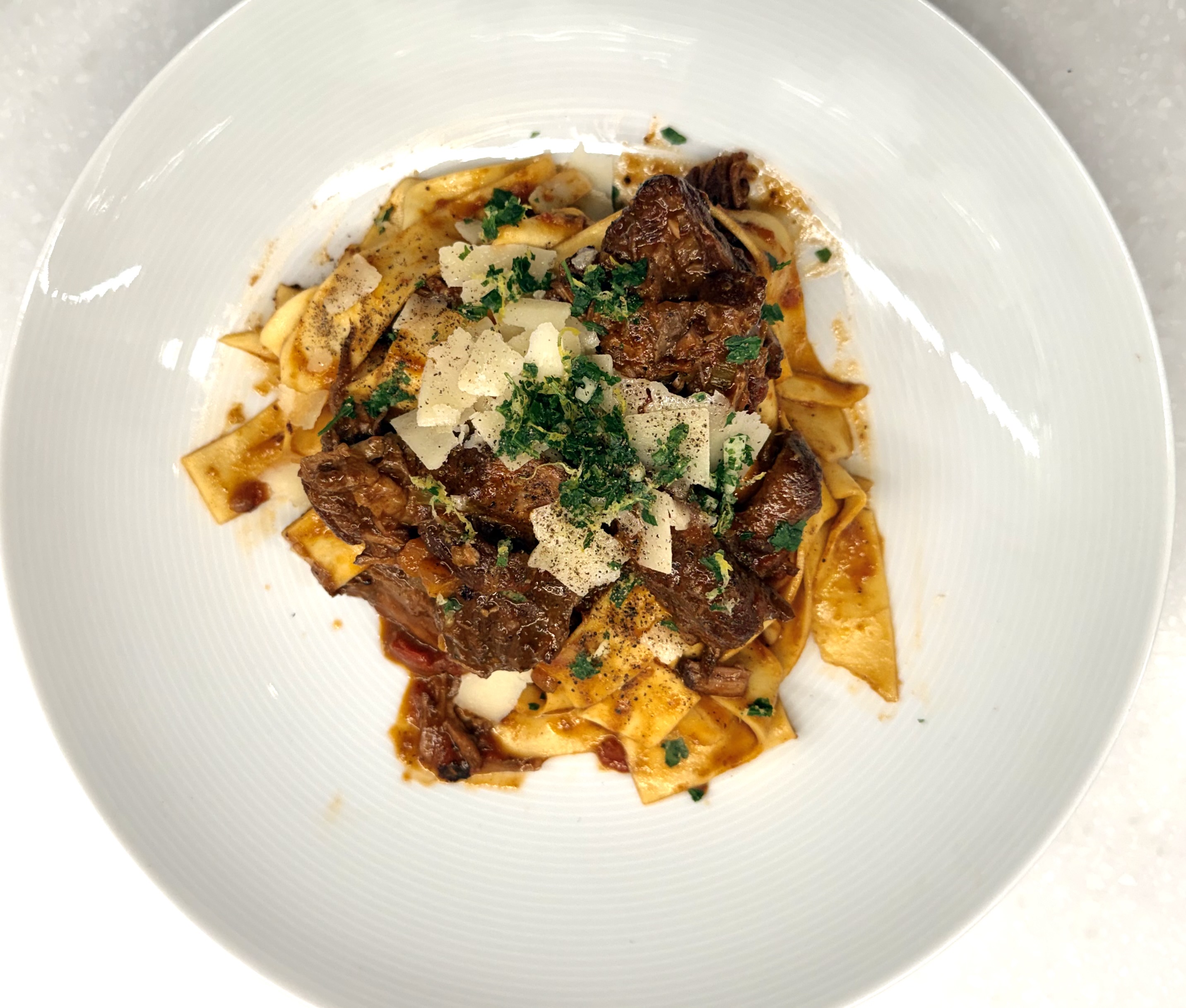 Pappardelle med bräserad högrev